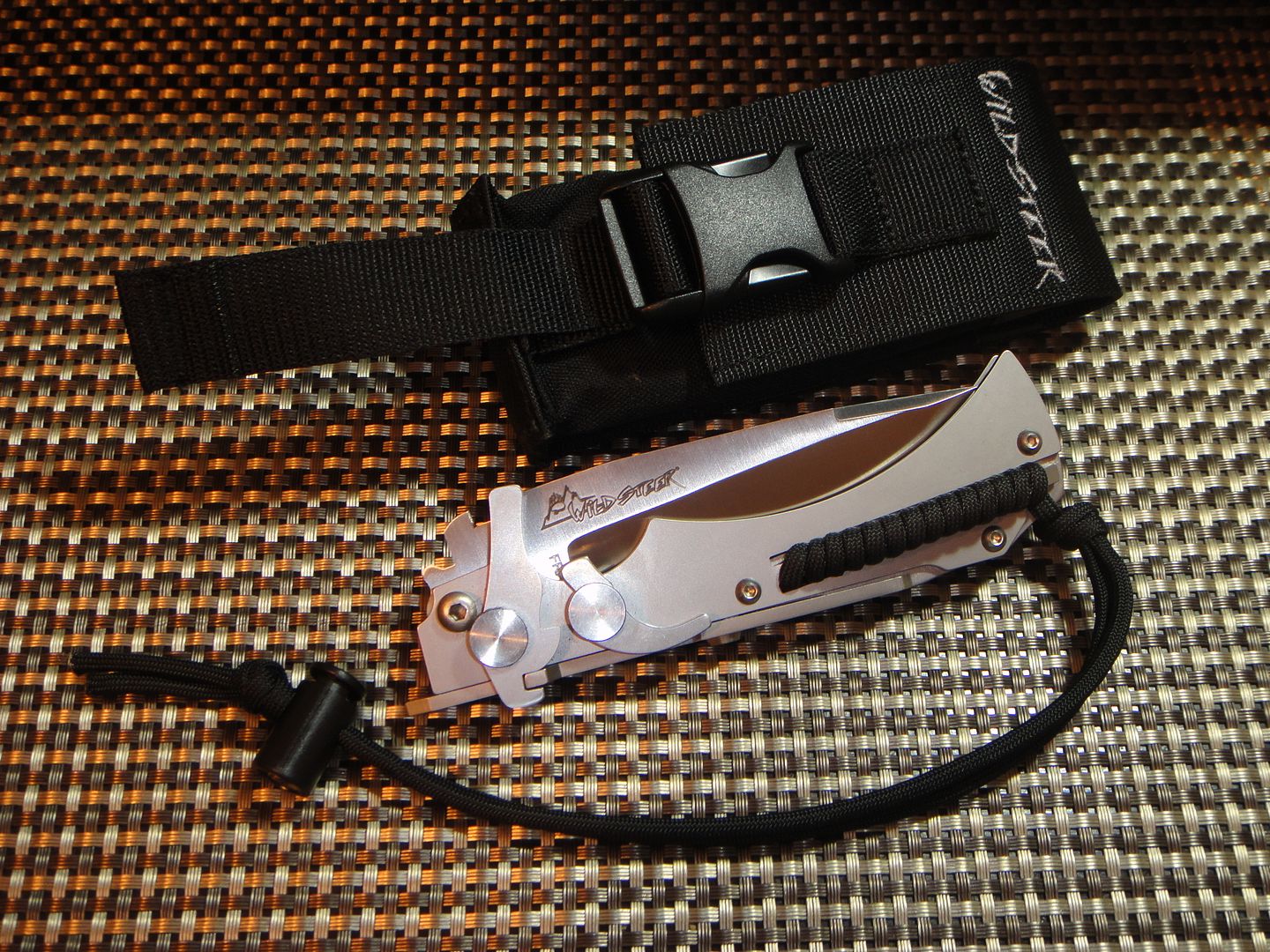 The strongest folding knife available... Spyderco Forums